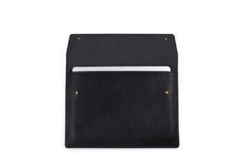 Obal na notebook s kovovým zapínáním - vysoce kvalitní hovězí useň